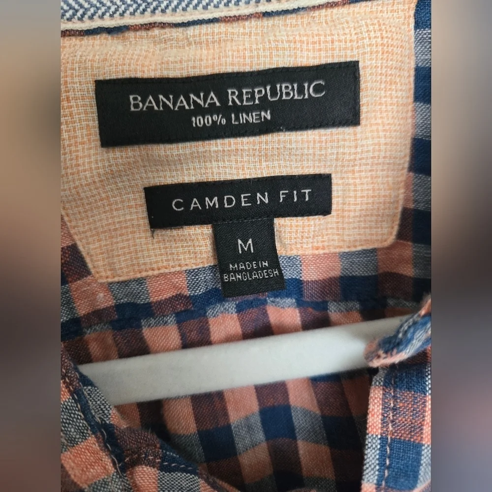 Banana Republic Camden Fit Linen Blue and Pink Checkered Shirt | M